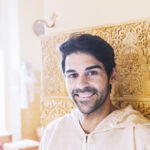 السباكة الاحترافية في بريدة 2 portrait smiling muslim man restaurant